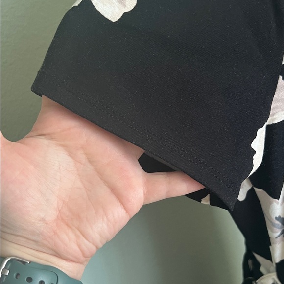 Old Navy Black Floral Faux Wrap Midi Dress - Picture 11 of 12